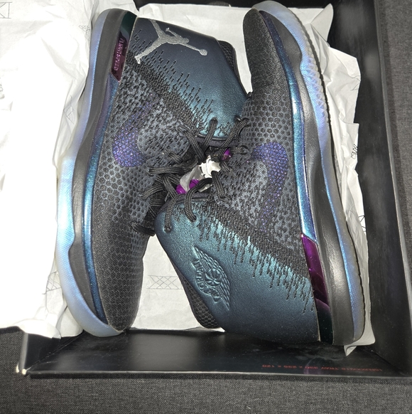 Jordan Other - Air Jordan XXX1 Shoes with Box - Mens Size 8.5 - Black & Metallic Silver